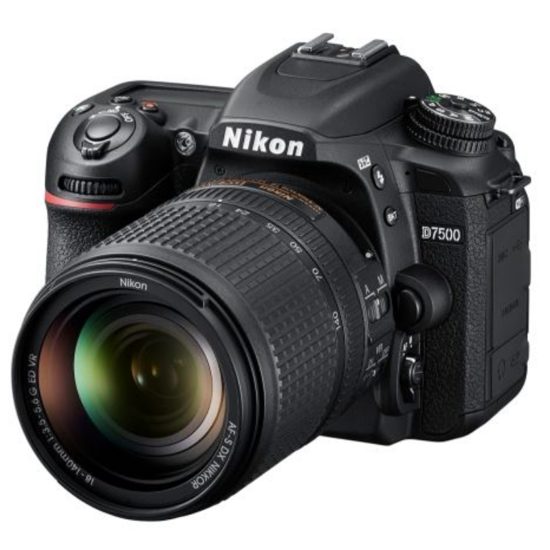 Nikon D7500 – Reflex APS-C Polyvalent pour des Images et Vidéos de Haute Qualité